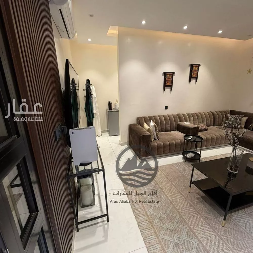5 bedroom villa in Al Narjis 5