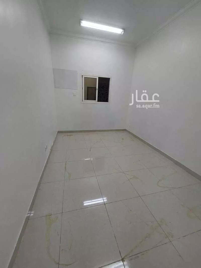 3 bedroom apartment in Al Aziziyah 15