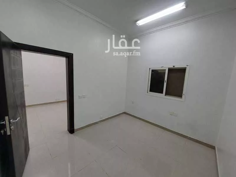 3 bedroom apartment in Al Aziziyah 16