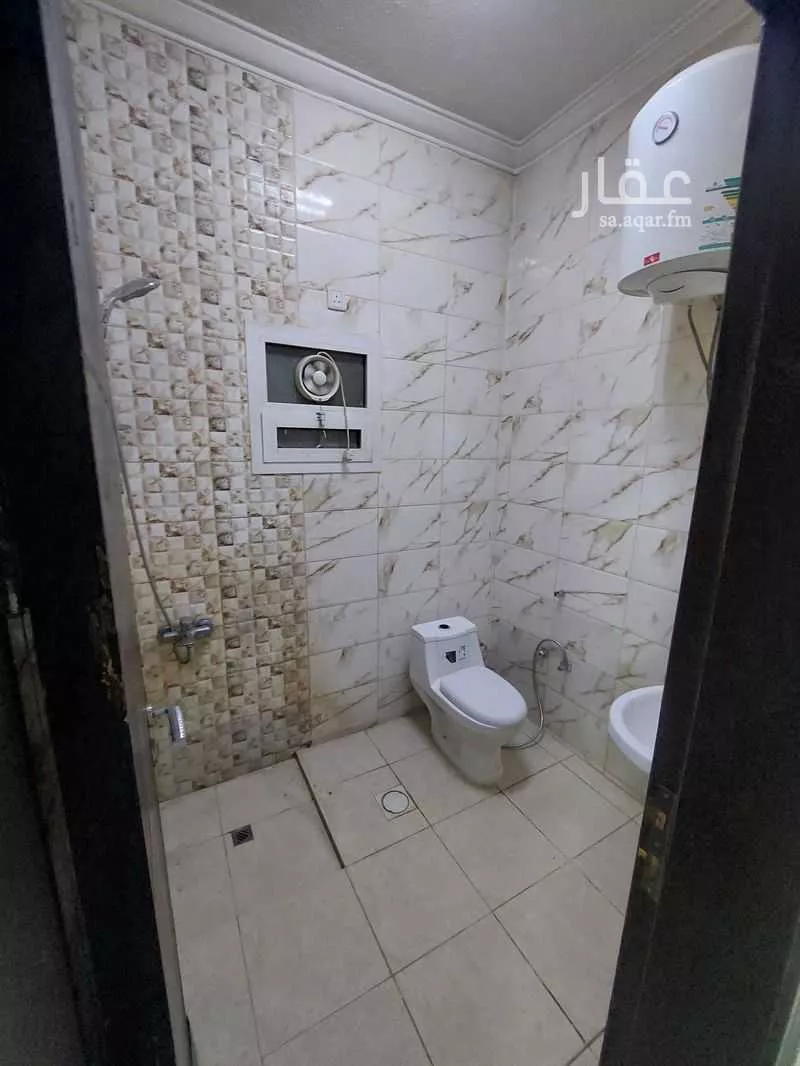 3 bedroom apartment in Al Aziziyah 25