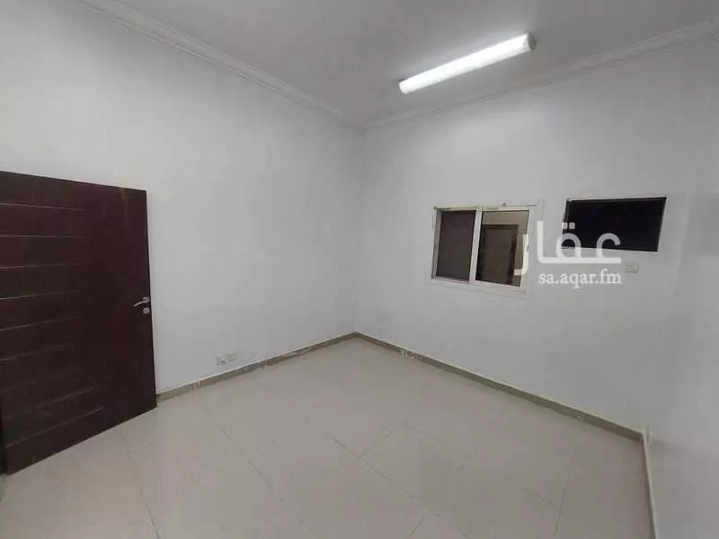 3 bedroom apartment in Al Aziziyah 9