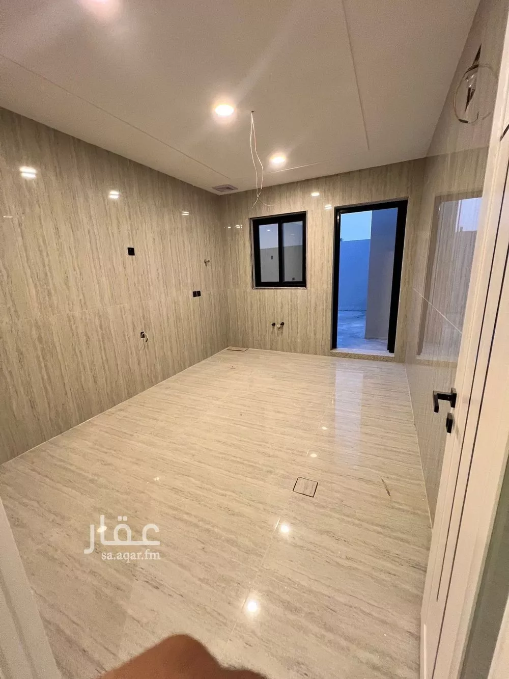 شقة 5 غرف في الشعلة 5