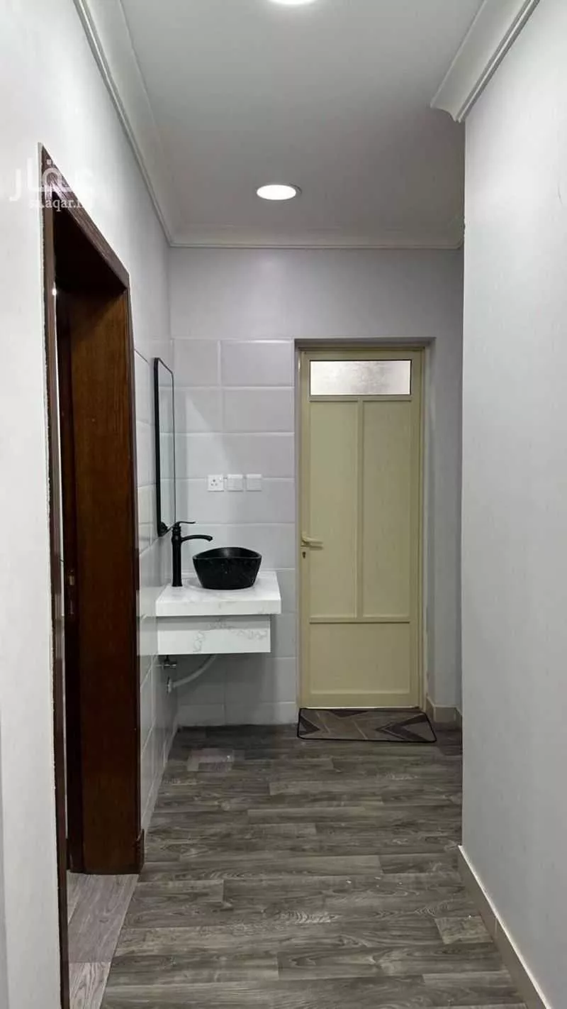 شقة 5 غرف في الفرسان 12