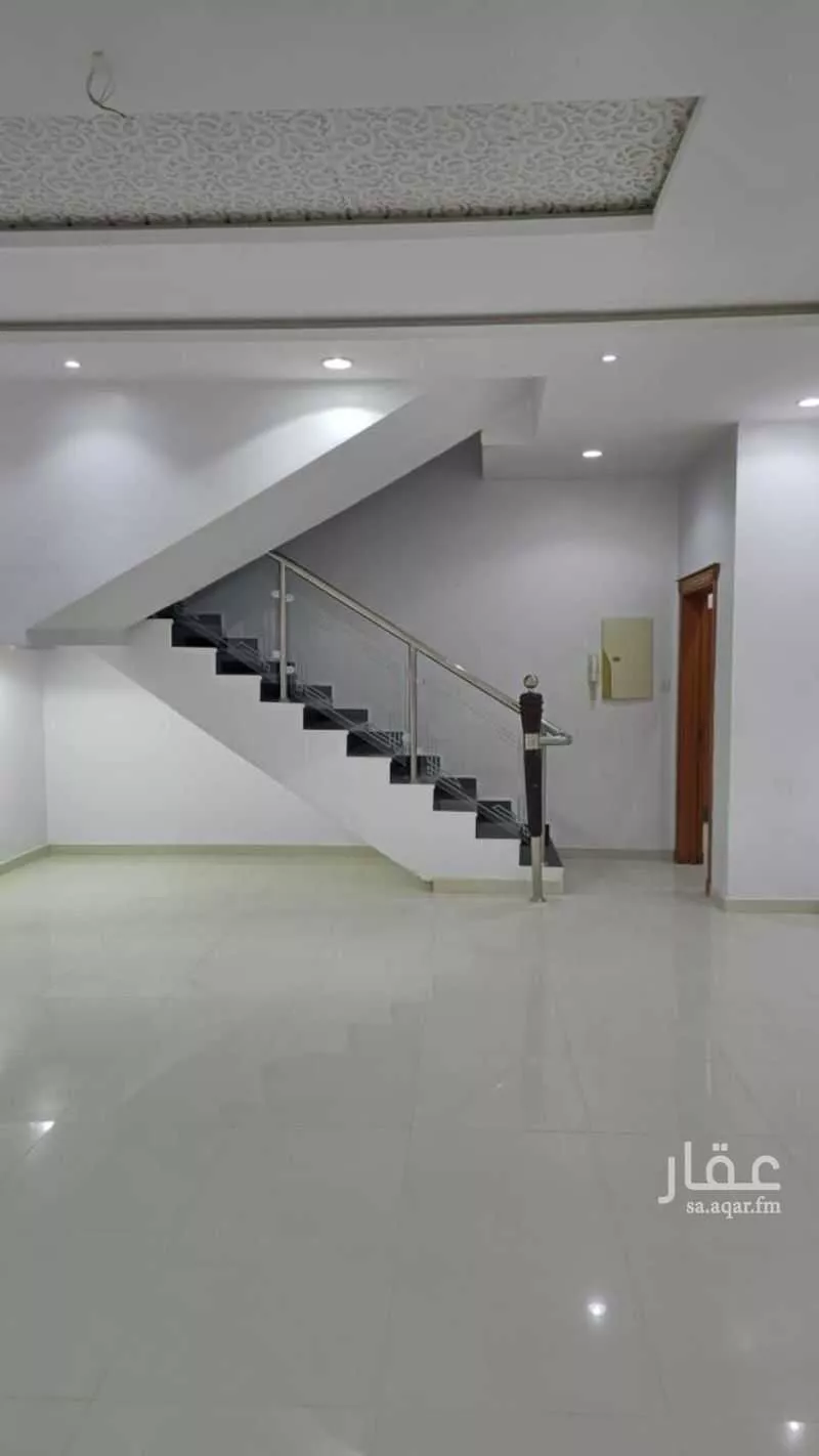 فيلا 9 غرف في طويق 11