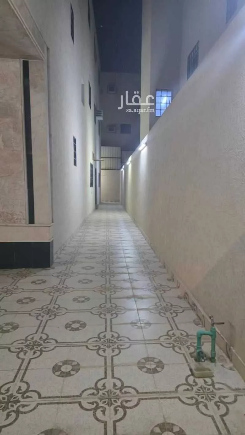 فيلا 9 غرف في طويق 4