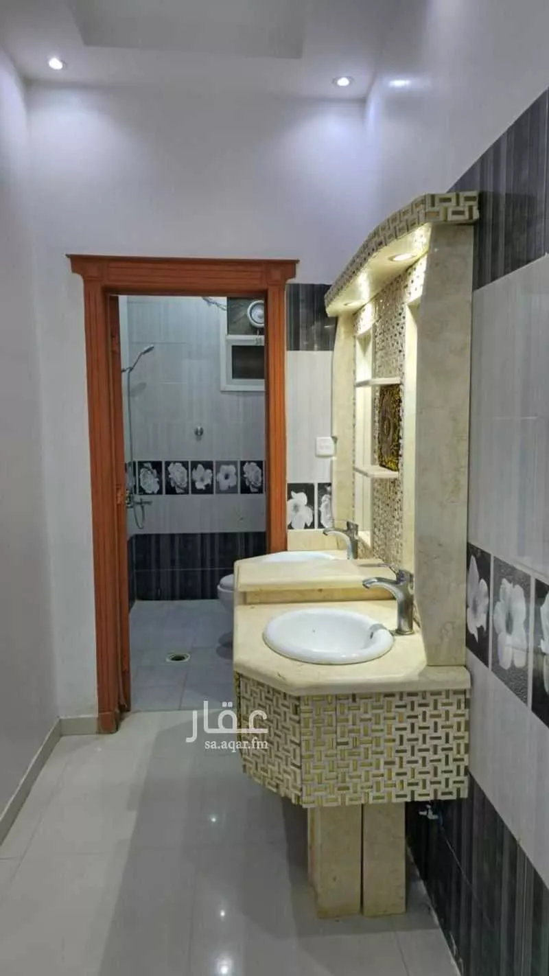 فيلا 9 غرف في طويق 8