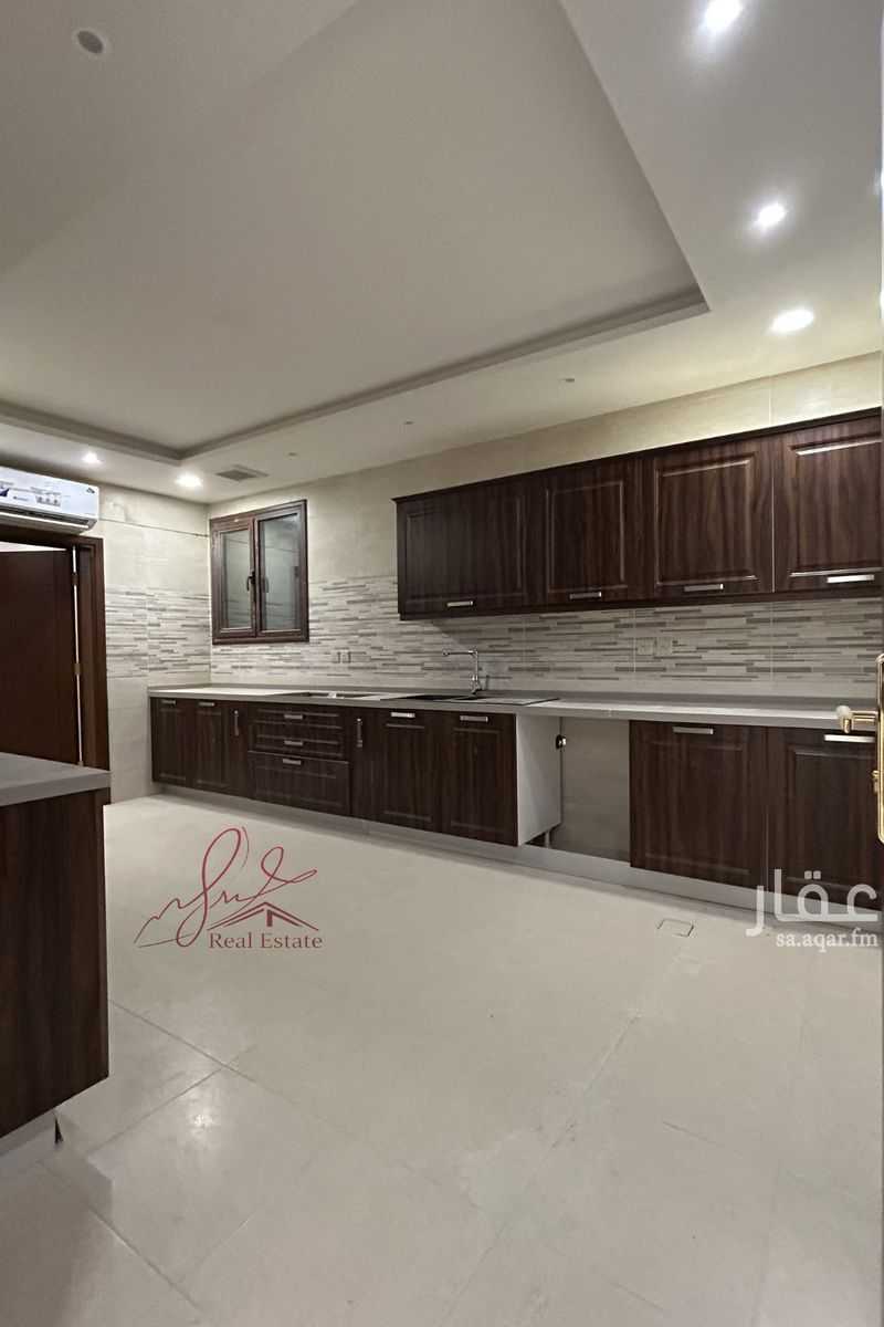 5 bedroom apartment in Al Jamawat, Madinah 10