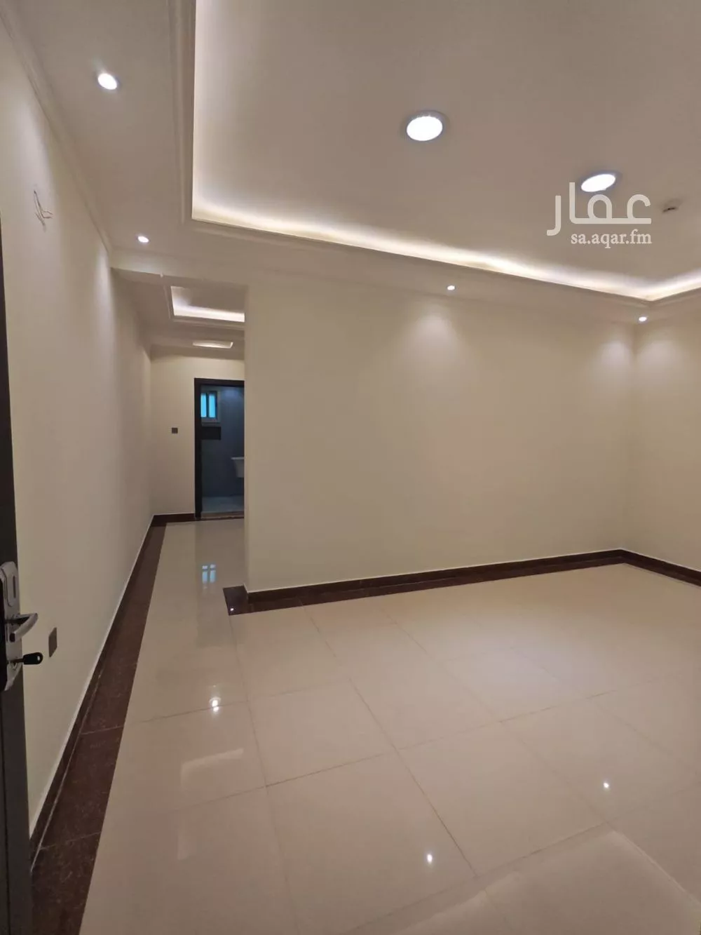 شقة 1 غرف في العقيق 5