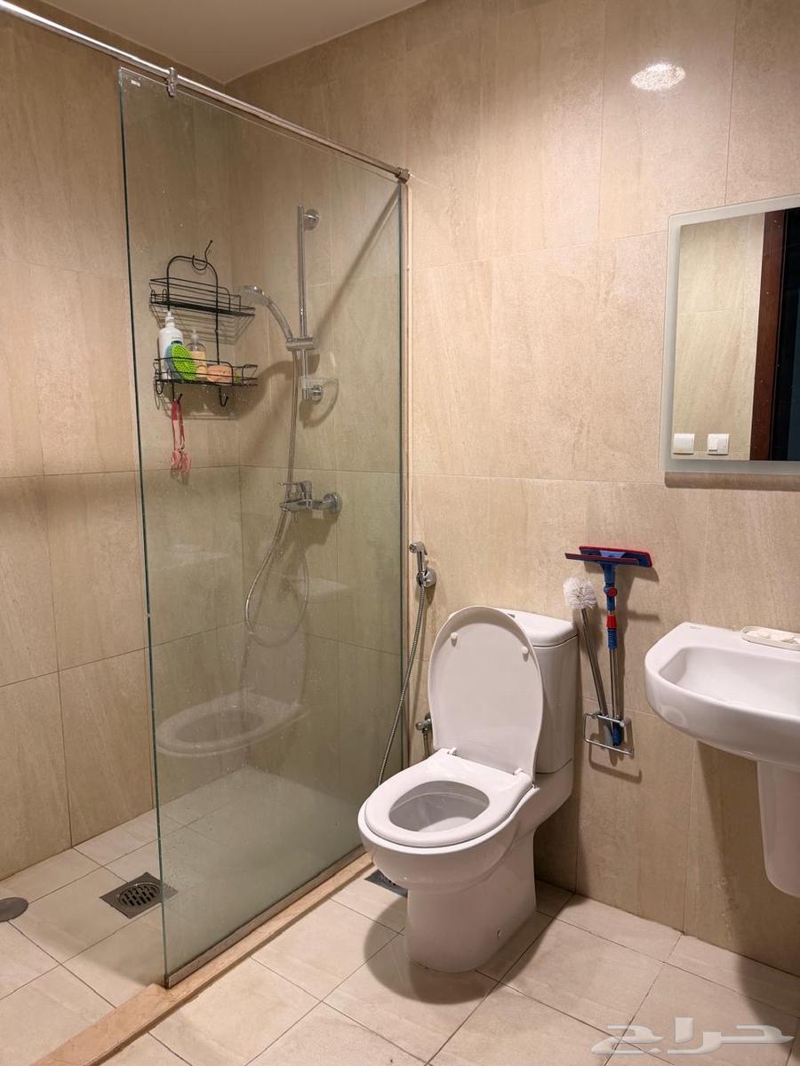 شقة 5 غرف في الظهران 5