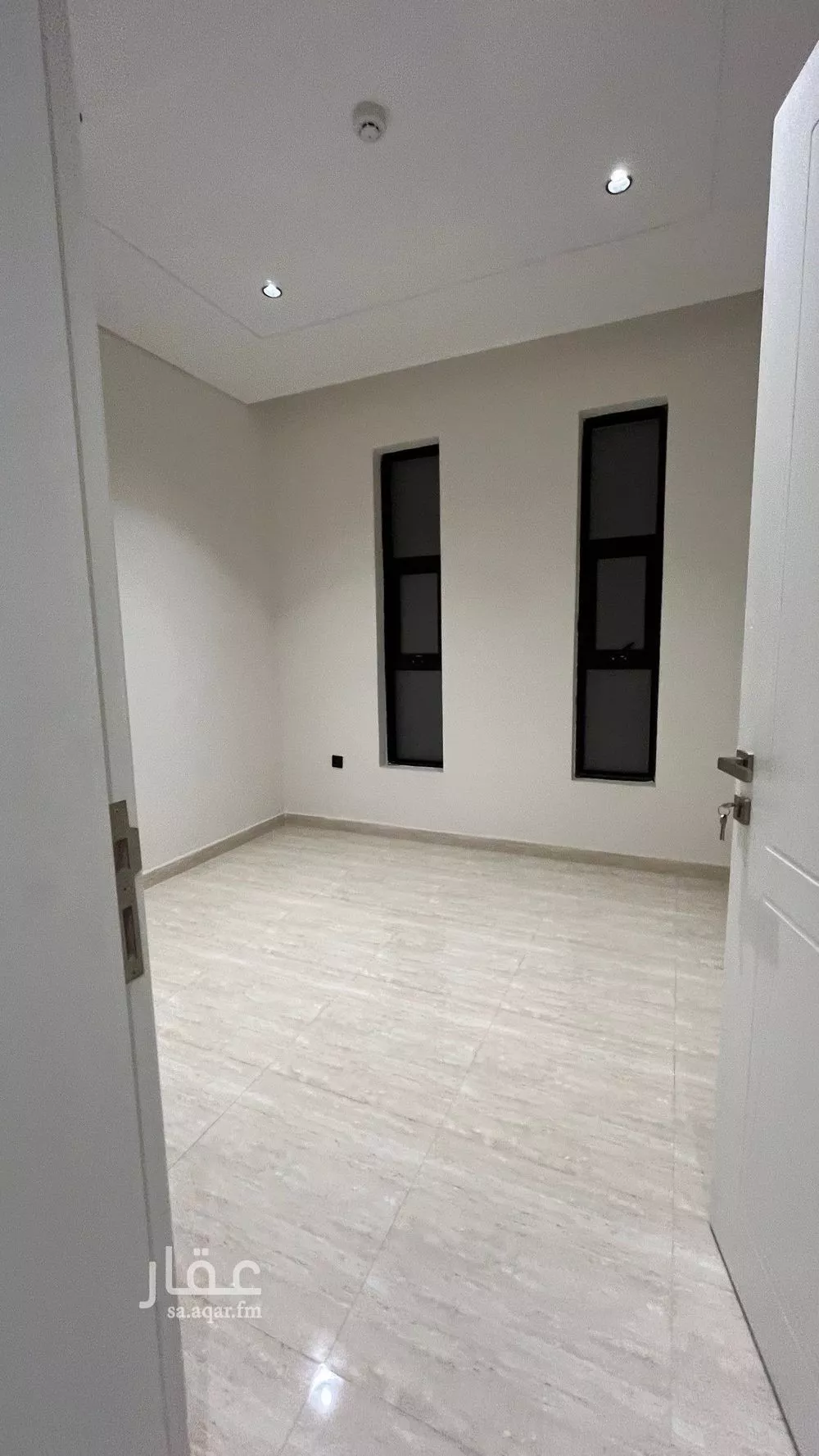 شقة 4 غرف في بدر 8