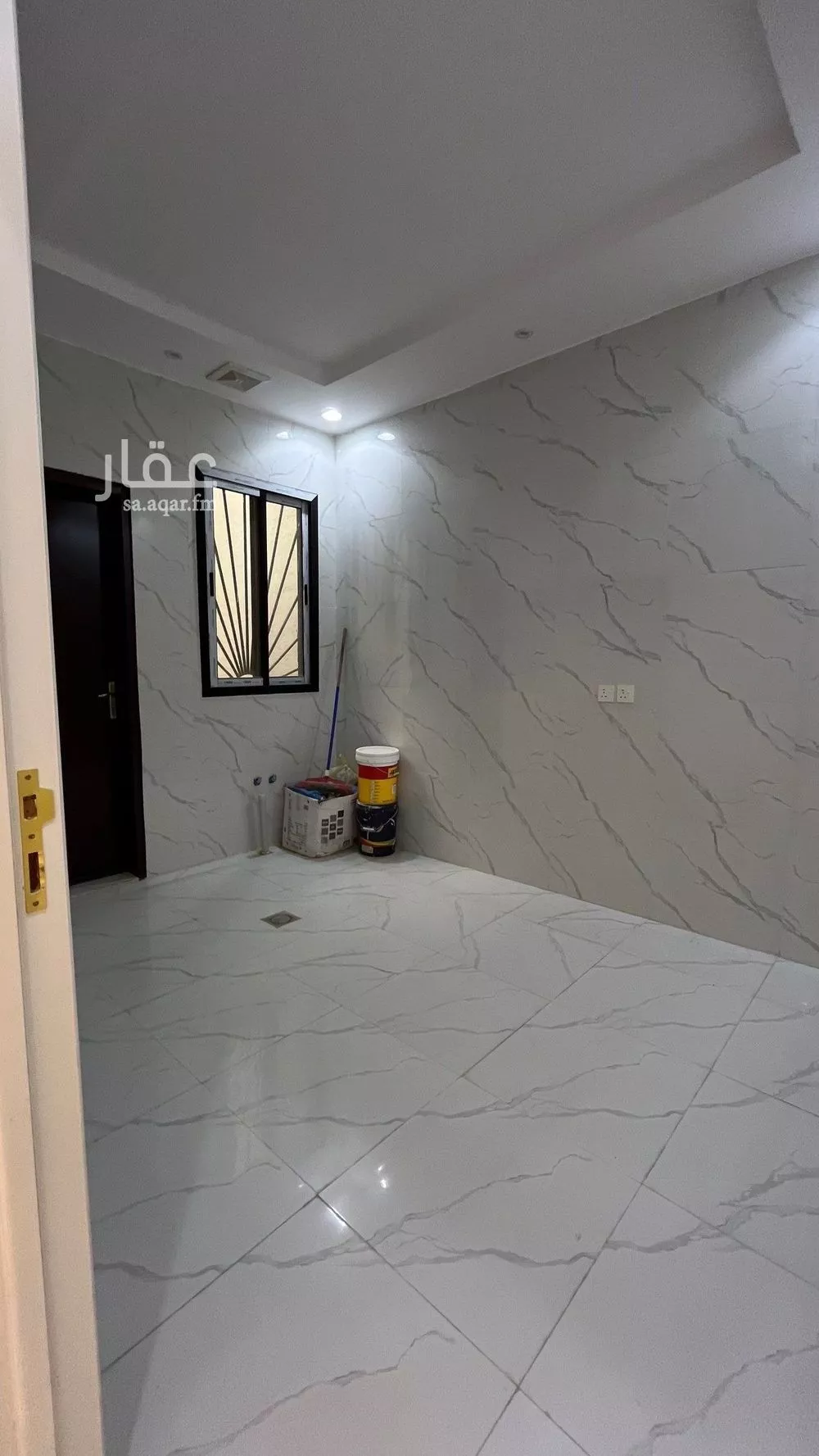 شقة 4 غرف في بدر 4