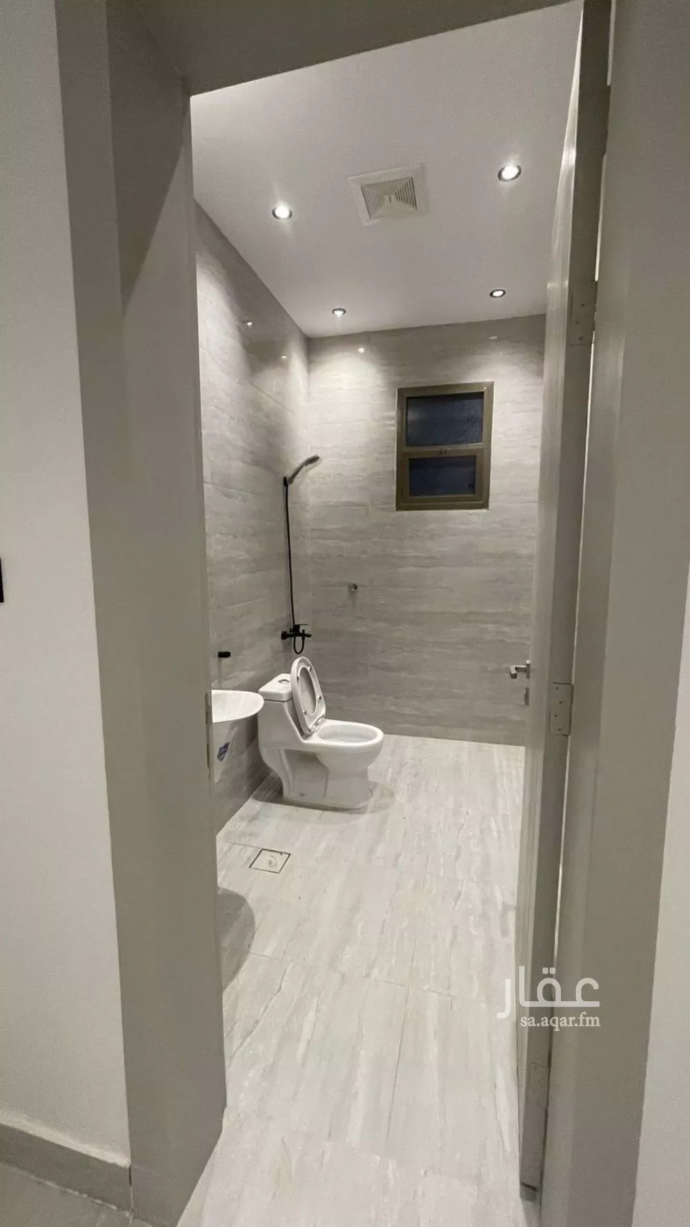 شقة 4 غرف في بدر 2