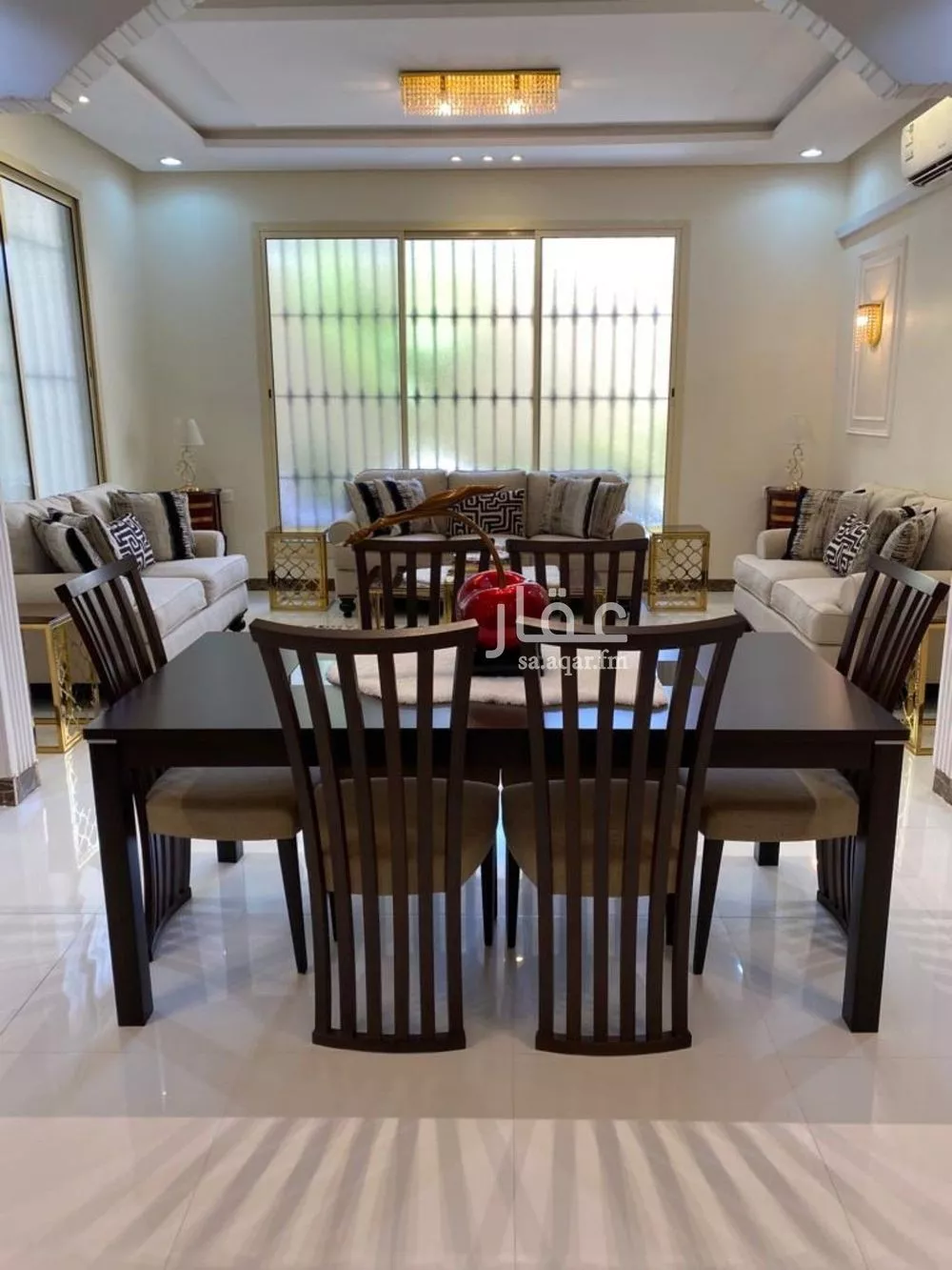 فيلا 10 غرف في الرمال 11