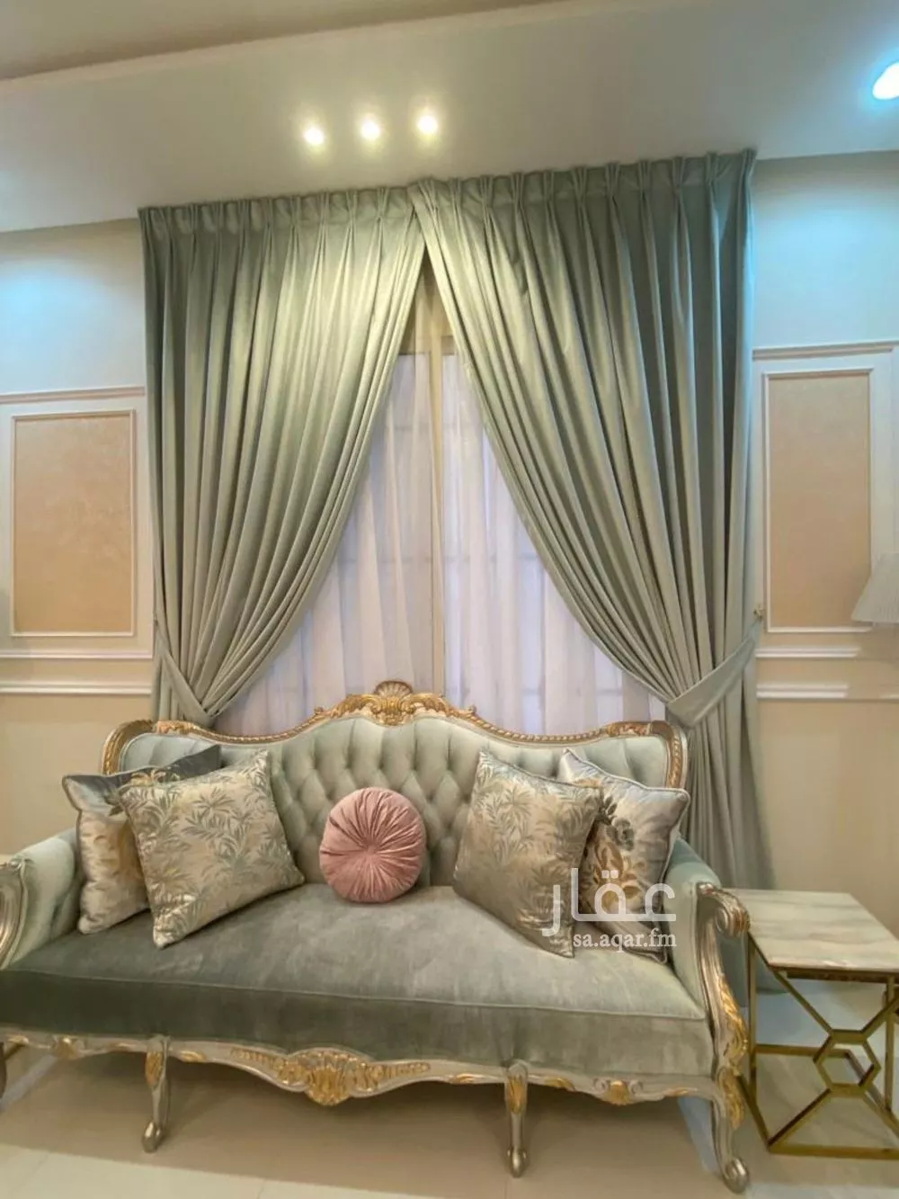 فيلا 10 غرف في الرمال 3