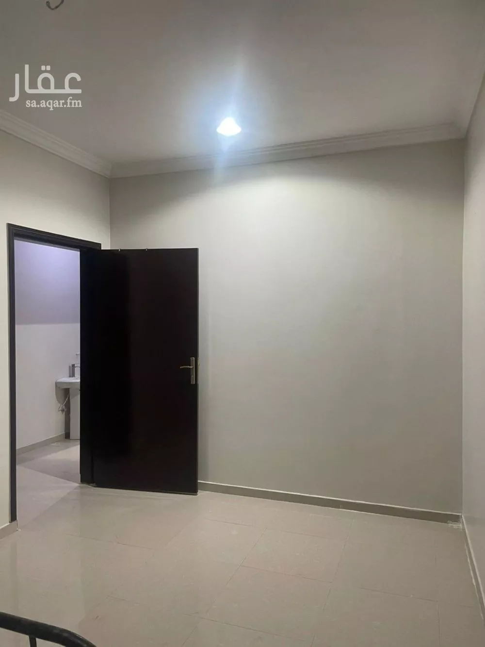 شقة 3 غرف في الرمال 10