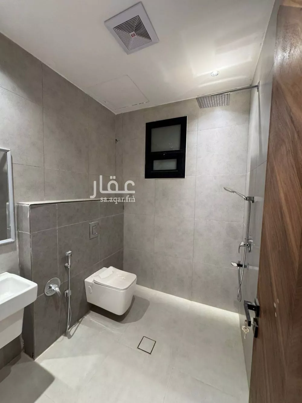 شقة 4 غرف في الجنادرية 14