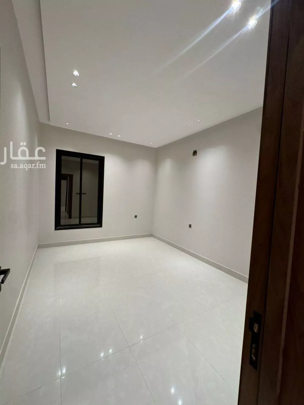 شقة 4 غرف في الجنادرية 8