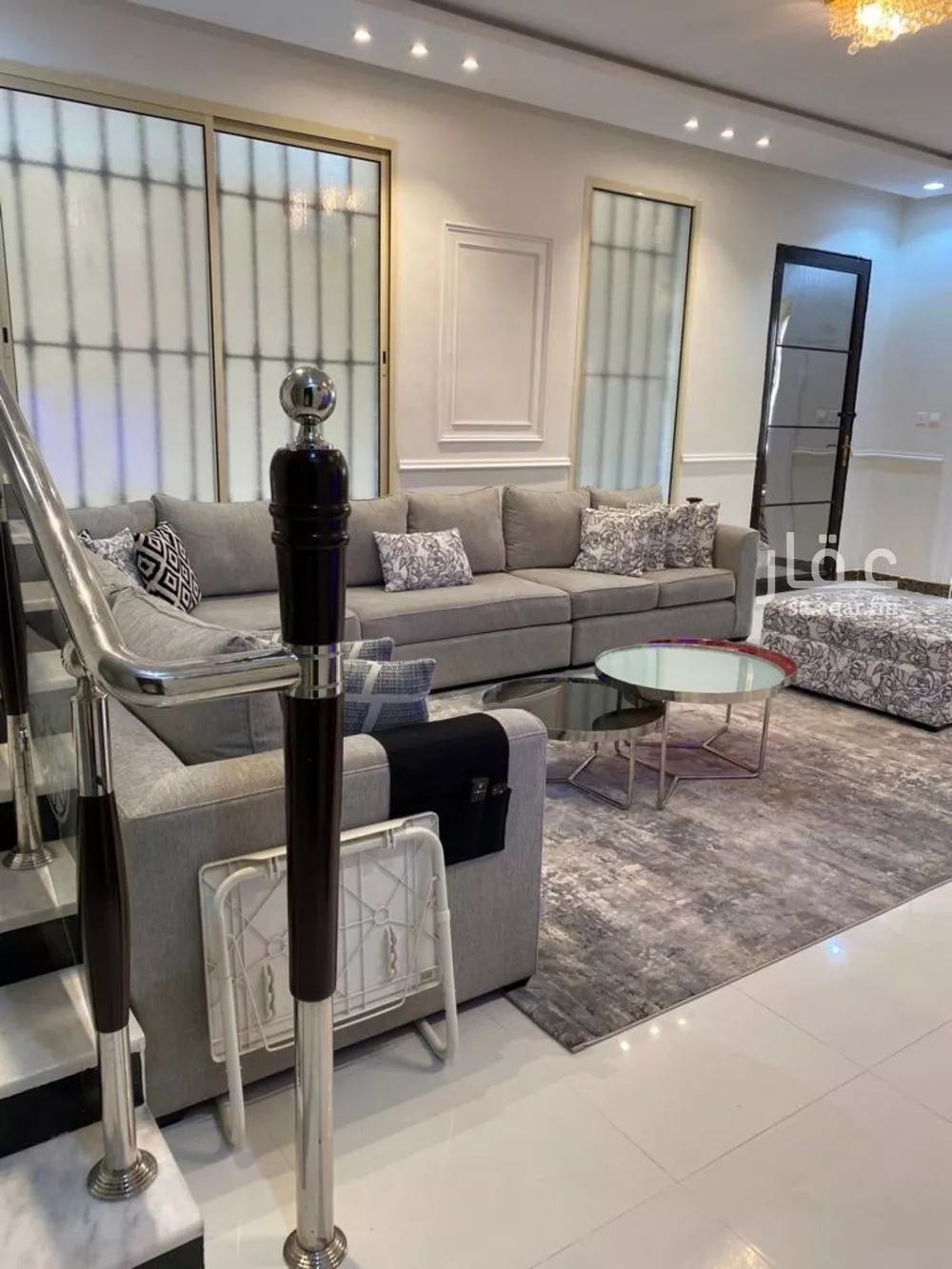 فيلا 10 غرف في الرمال 5