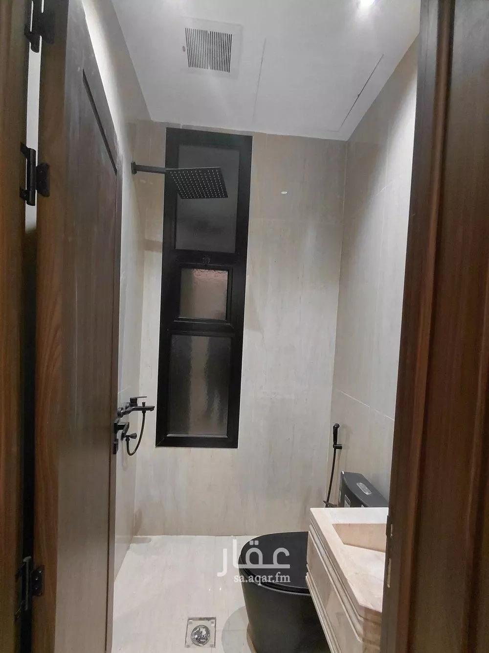 شقة 4 غرف في الشرق 12