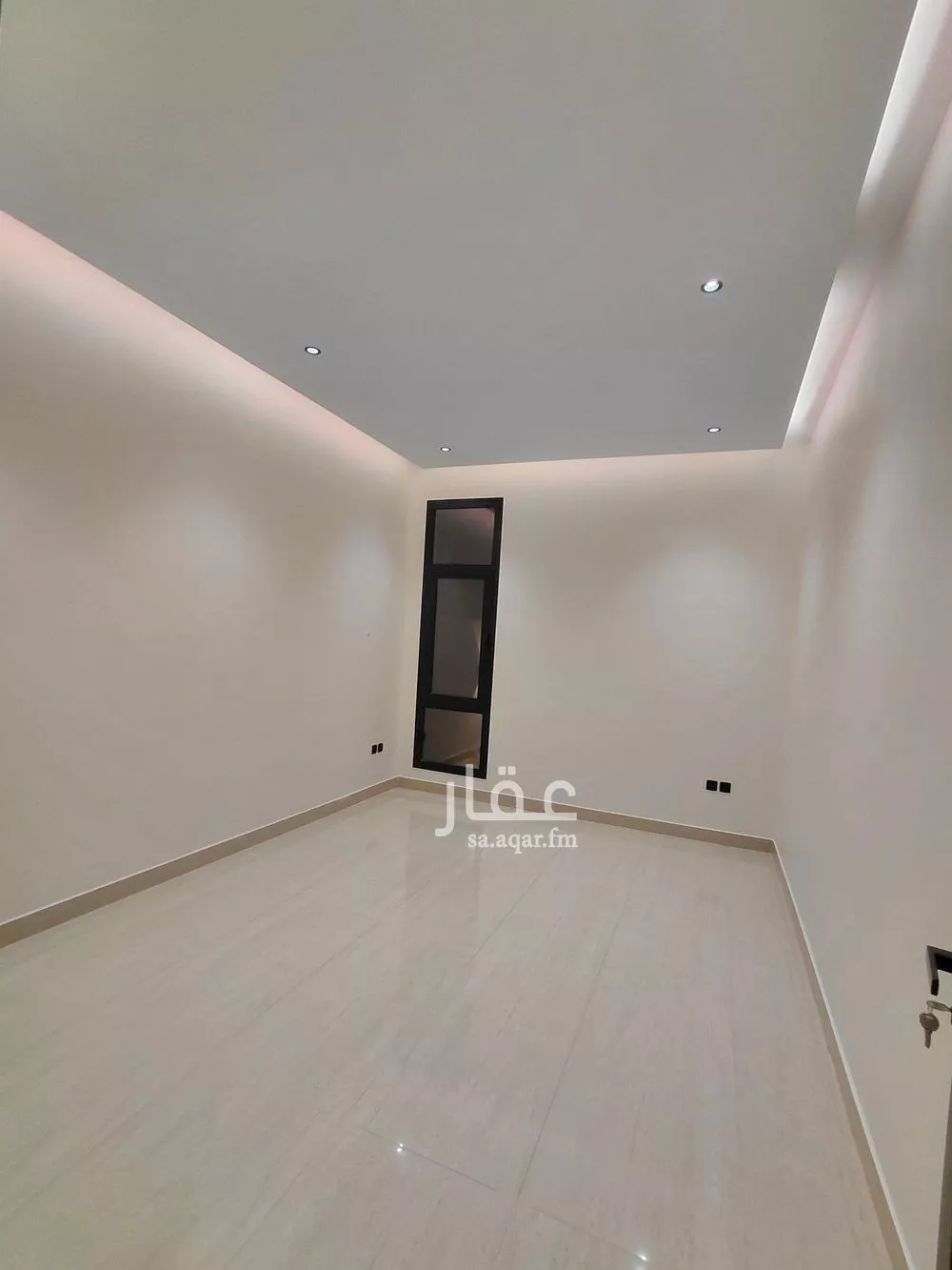 شقة 4 غرف في الشرق 6