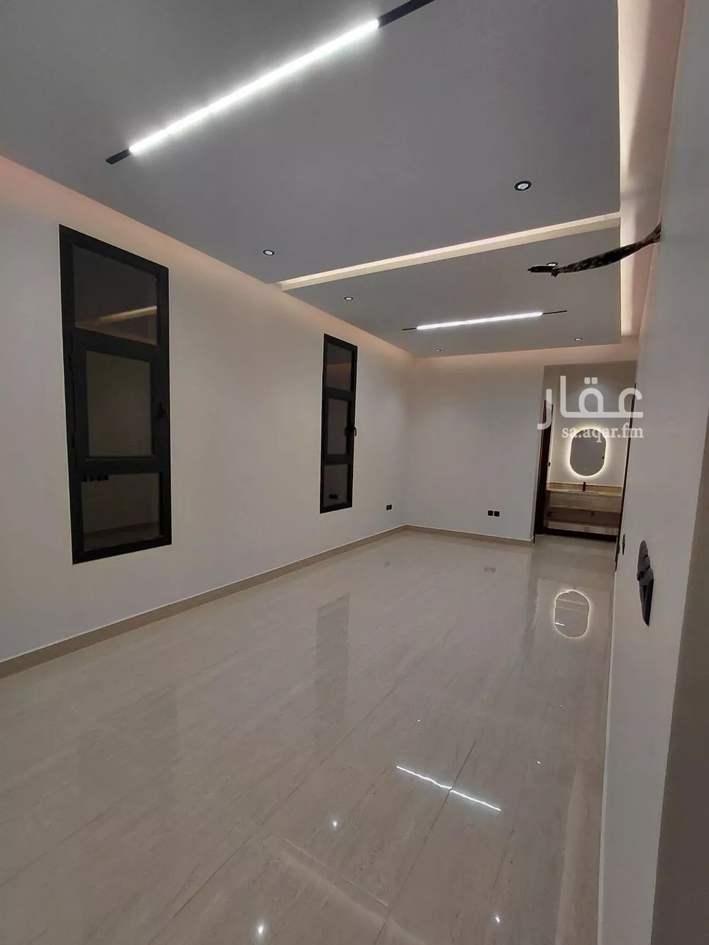 شقة 4 غرف في الشرق 8