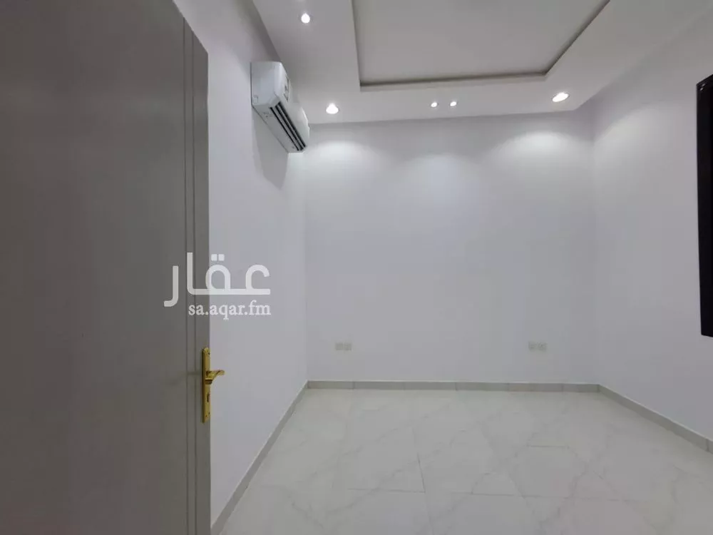 شقة 3 غرف في الرمال 16