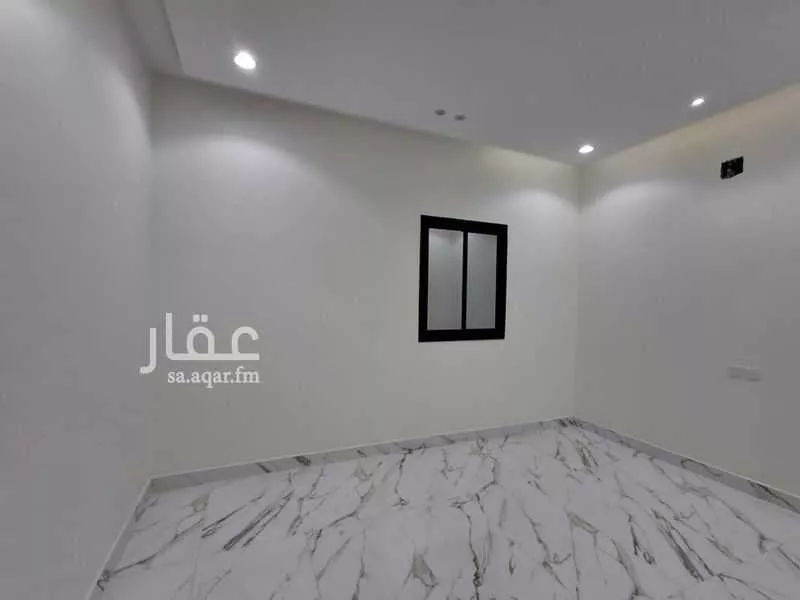 فيلا 5 غرف في العريجاء الغربية 12