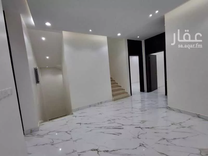 فيلا 5 غرف في العريجاء الغربية 14