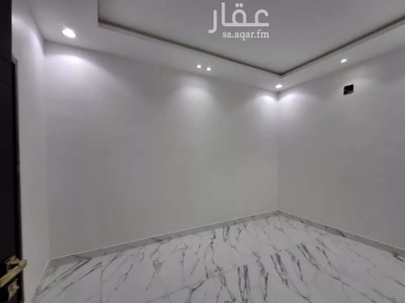 فيلا 5 غرف في العريجاء الغربية 16