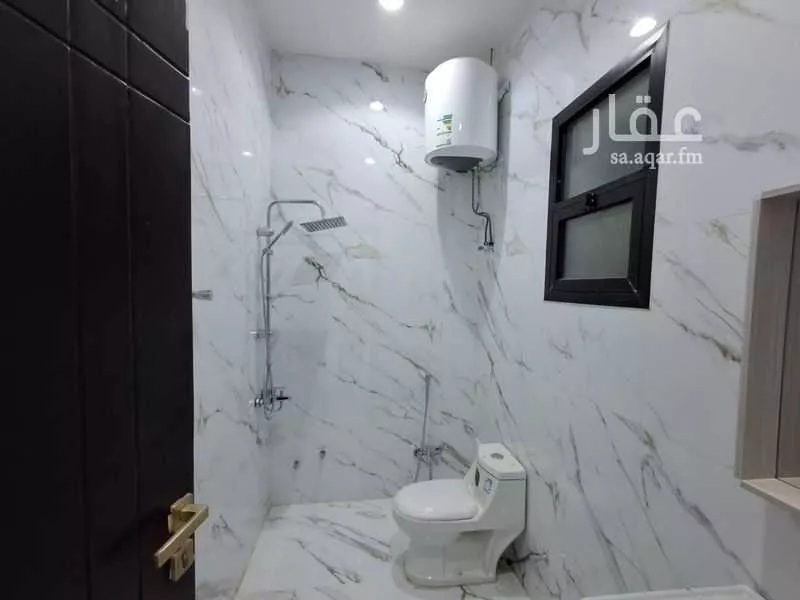 فيلا 5 غرف في العريجاء الغربية 17