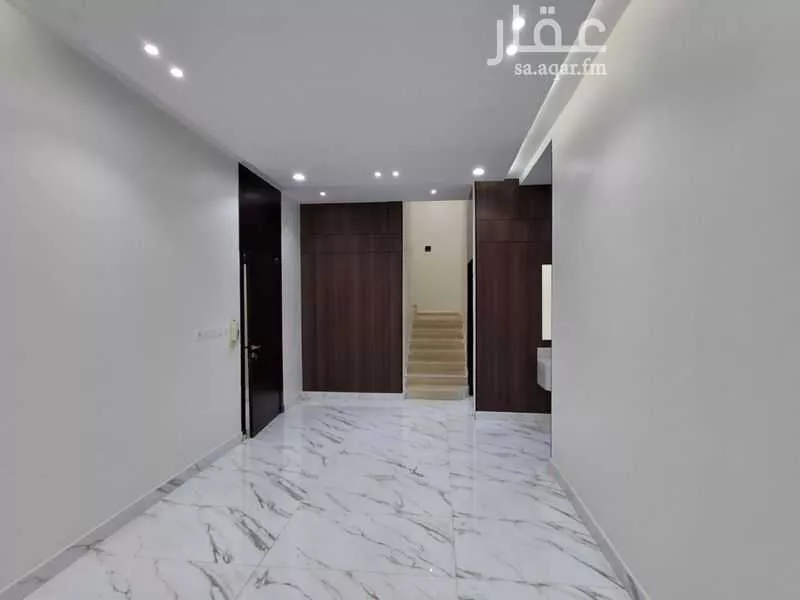 فيلا 5 غرف في العريجاء الغربية 19