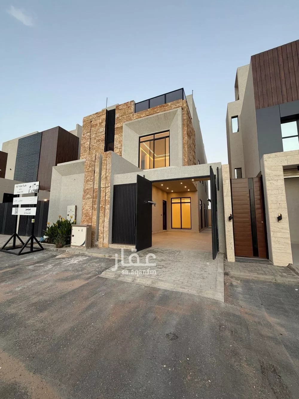 4 bedroom villa in Ash Sharq 4