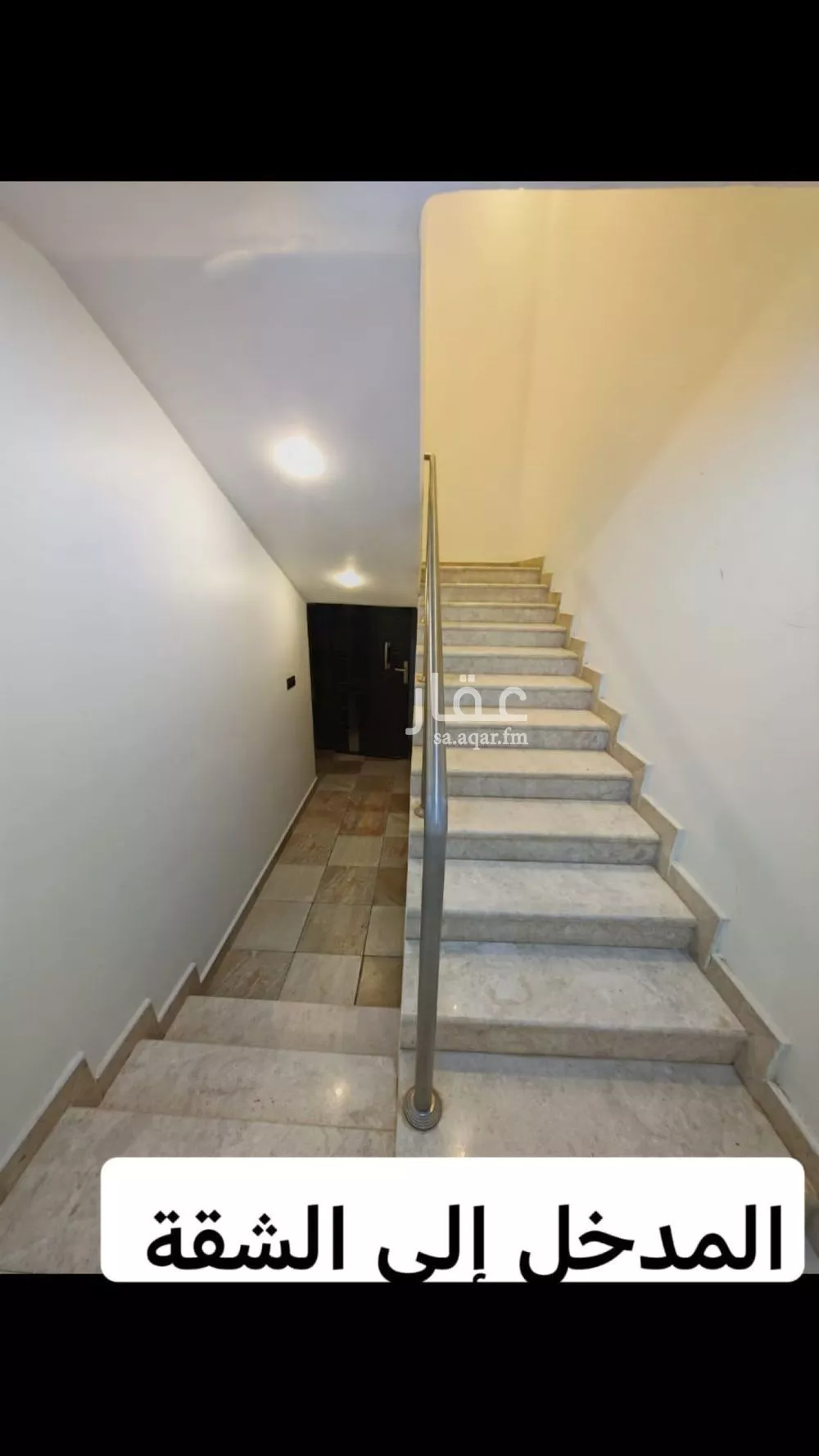 فيلا 4 غرف في العارض 8