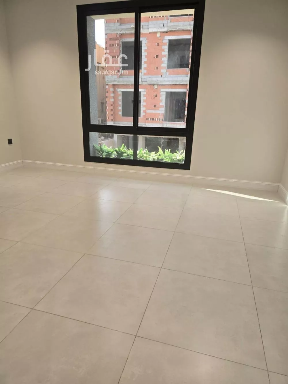 شقة 3 غرف في النعيم 10