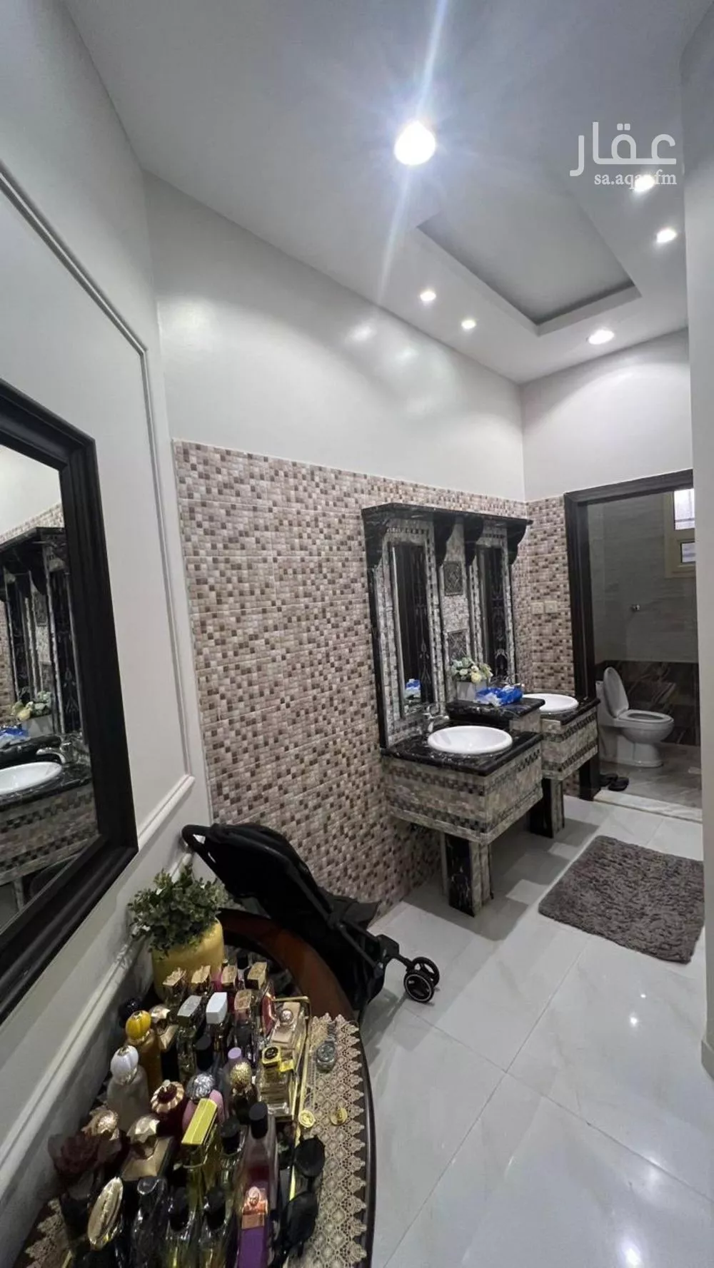 فيلا 6 غرف في العارض 7