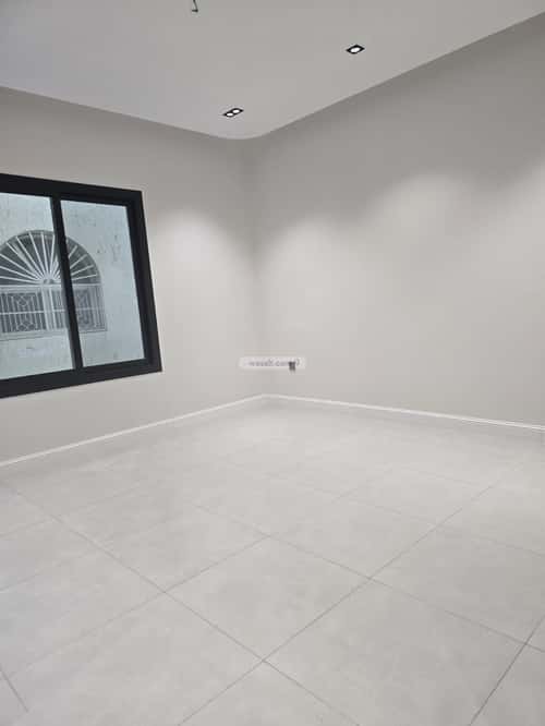 شقة 3 غرف في النعيم 10