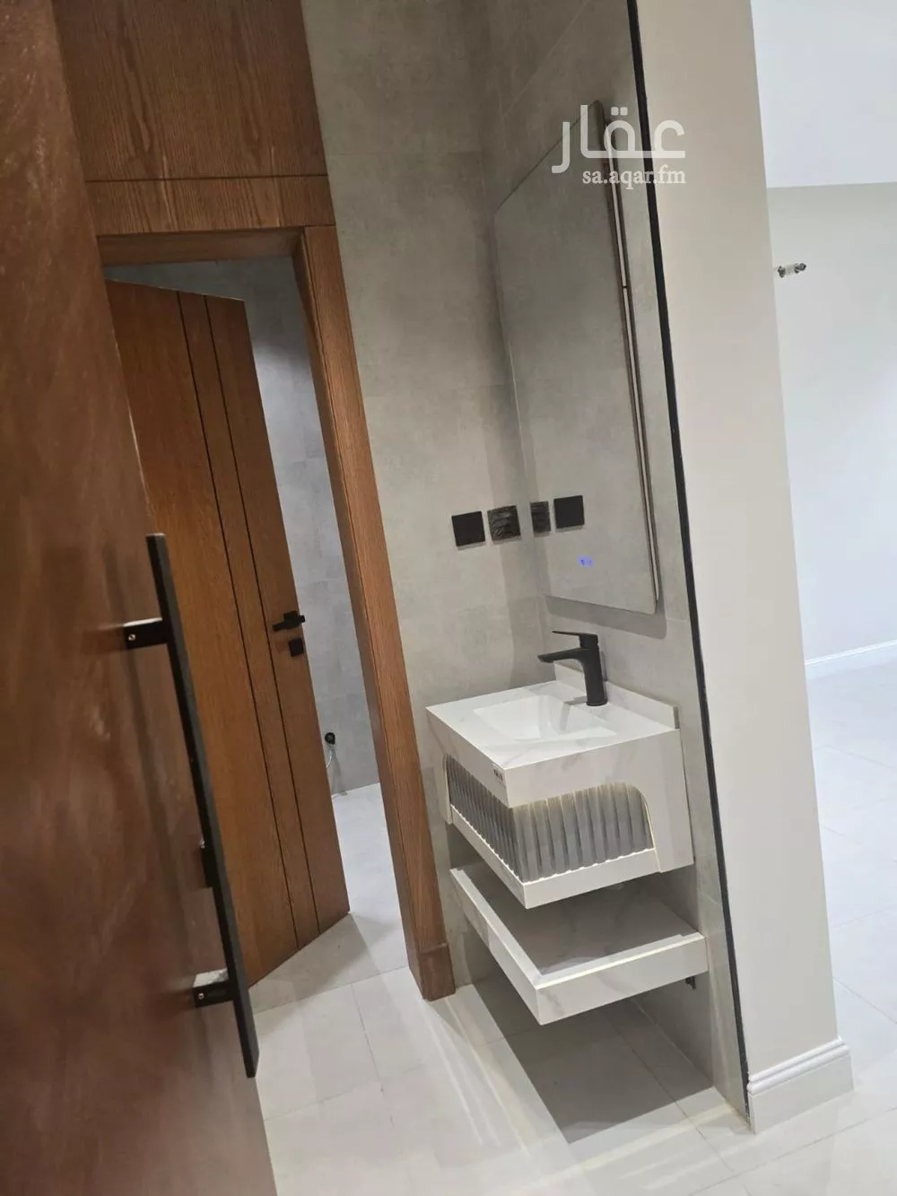 شقة 4 غرف في النعيم 7