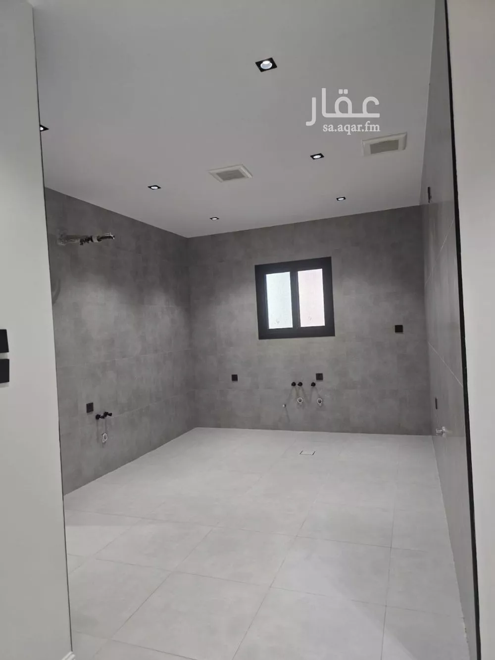 شقة 4 غرف في النعيم 9