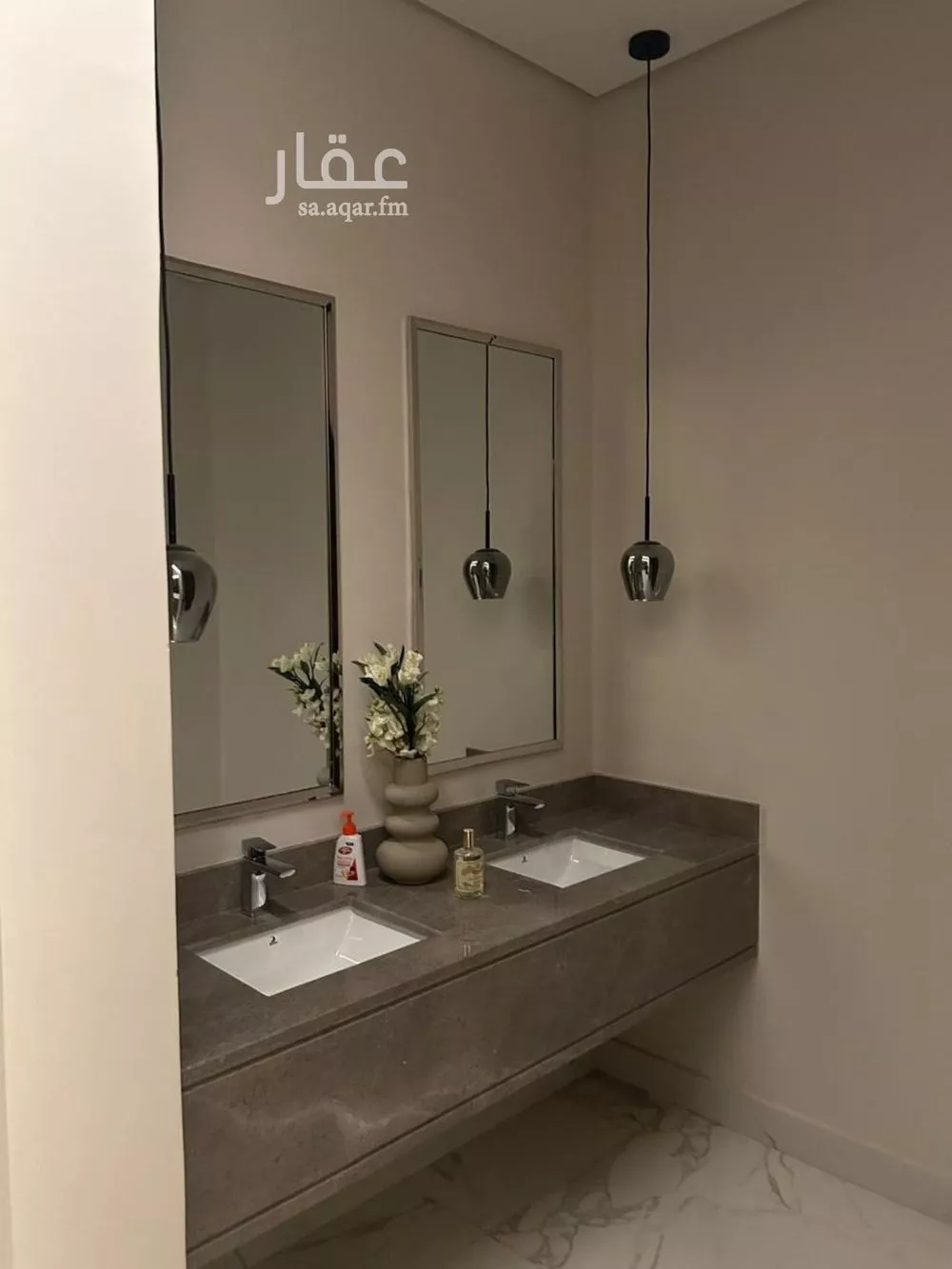 10 bedroom villa in Al Narjis 4