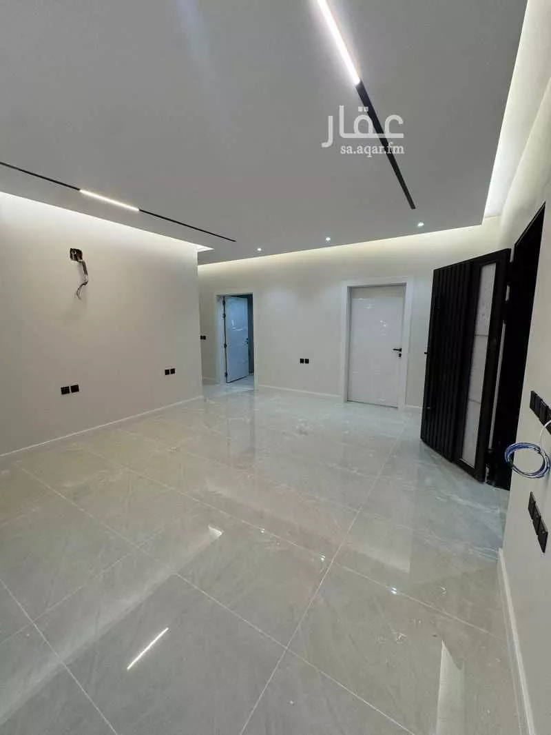 شقة 4 غرف في طويق 12