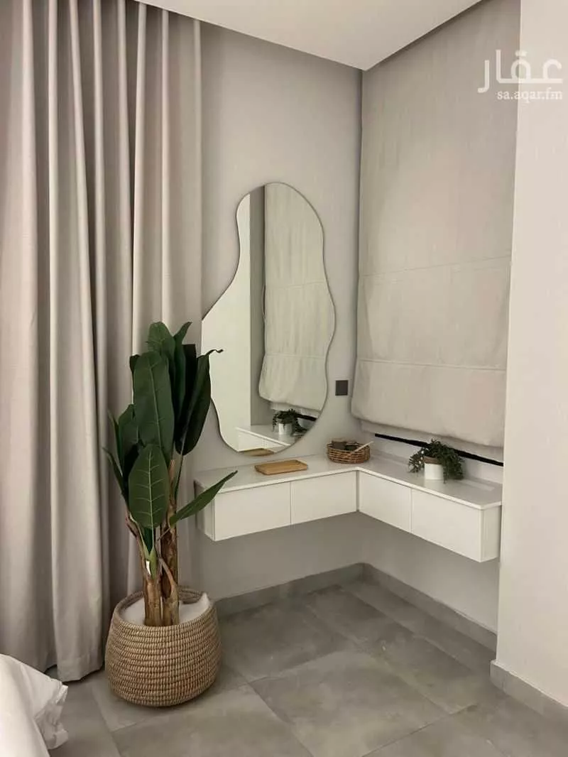 شقة 2 غرف في الملقا 5