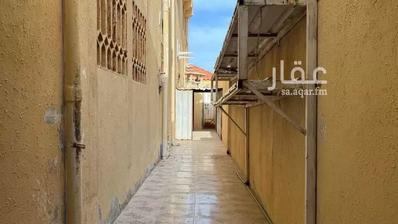 فيلا 7 غرف في الدانة الشمالية 11