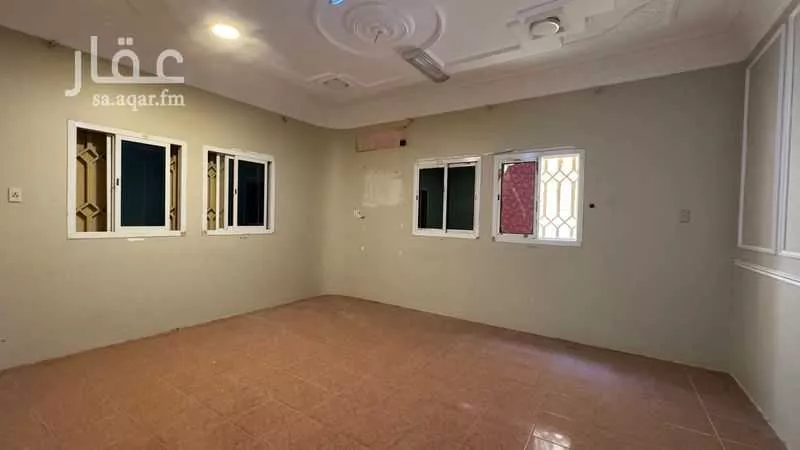 فيلا 7 غرف في الدانة الشمالية 29