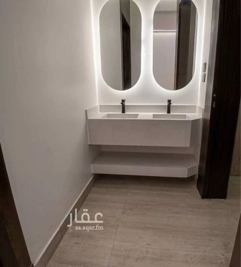 فيلا 7 غرف في العريجاء الغربية 9
