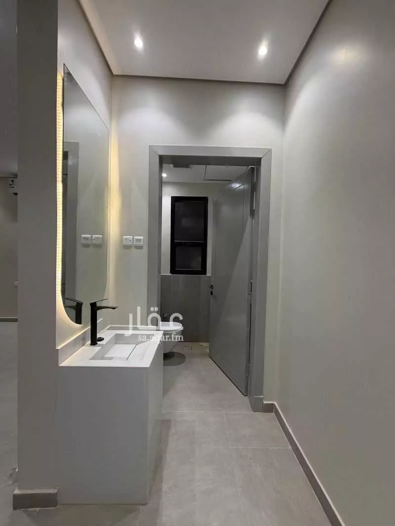 3 bedroom floor in Al Rimal 6