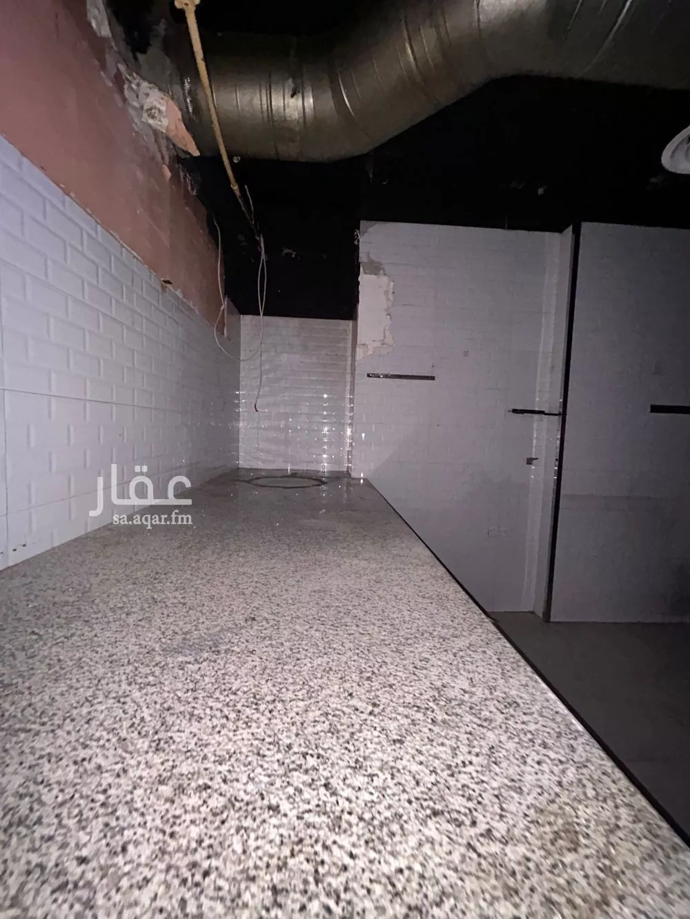 محل 45 م² في المصيف 5