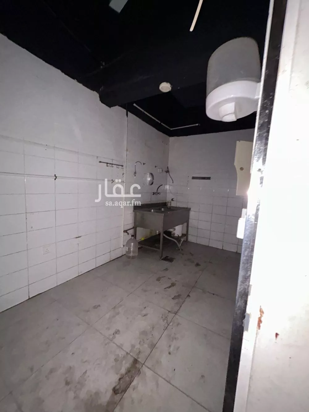 محل 45 م² في المصيف 7