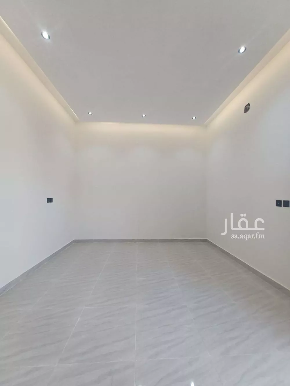3 bedroom floor in Dirab 2