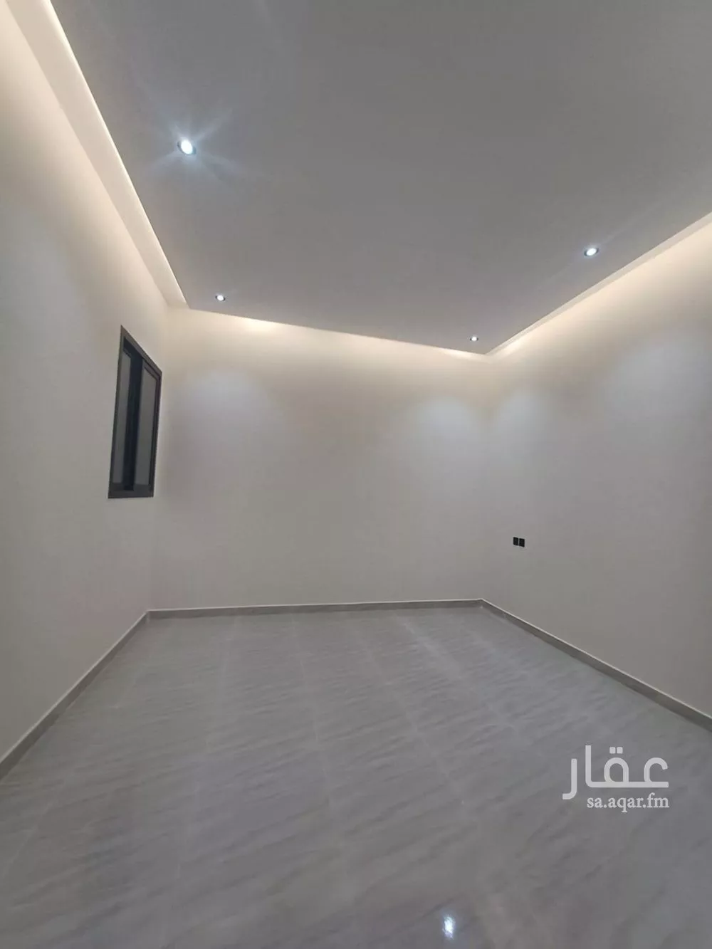 3 bedroom floor in Dirab 4