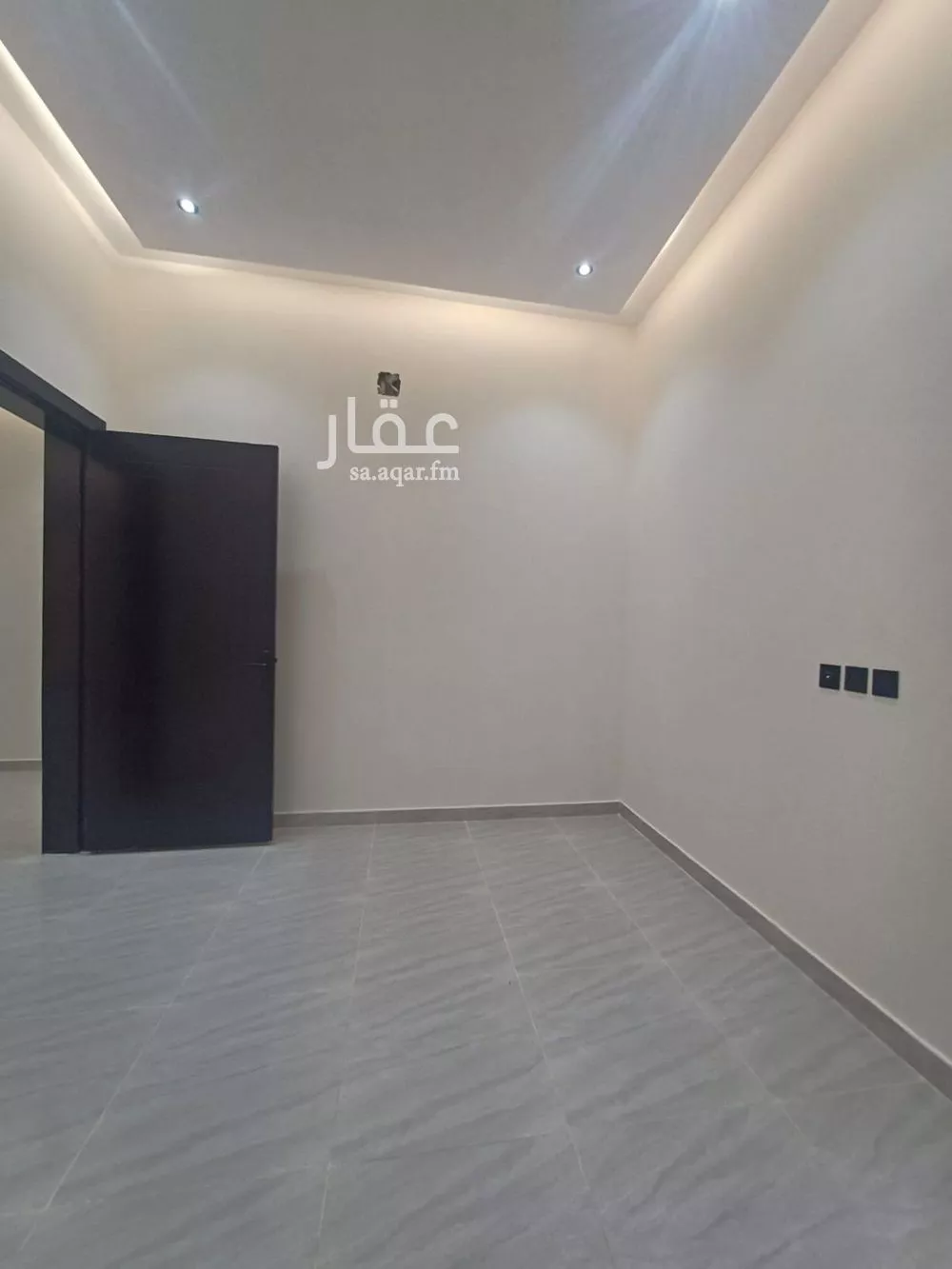 3 bedroom floor in Dirab 10